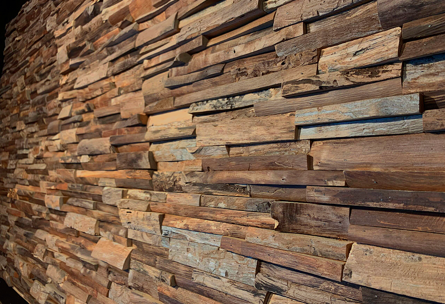 モザイク ウッド パネル 壁材 木の壁 デザインウォール 【リクレイムド】の施工画像
